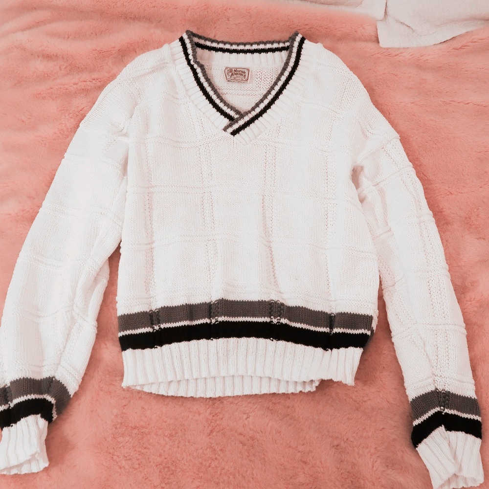 Big Sweater with a v-neck
